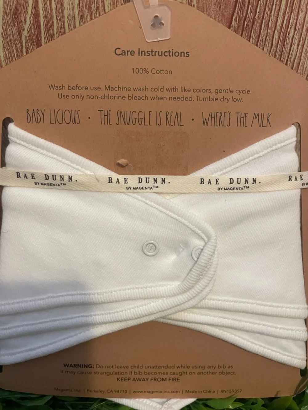 Rae Dunn Bibs Set